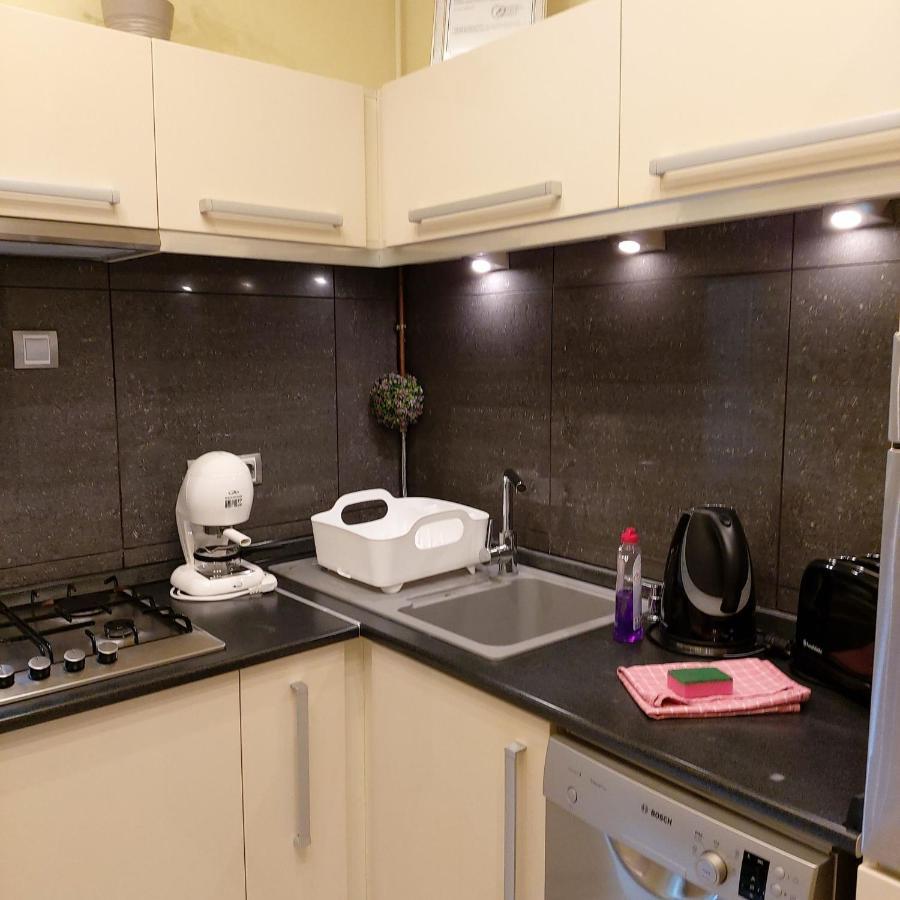 Szandi Belvarosi Apartman Segedyn Zewnętrze zdjęcie