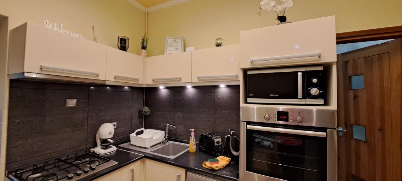 Szandi Belvarosi Apartman Segedyn Zewnętrze zdjęcie
