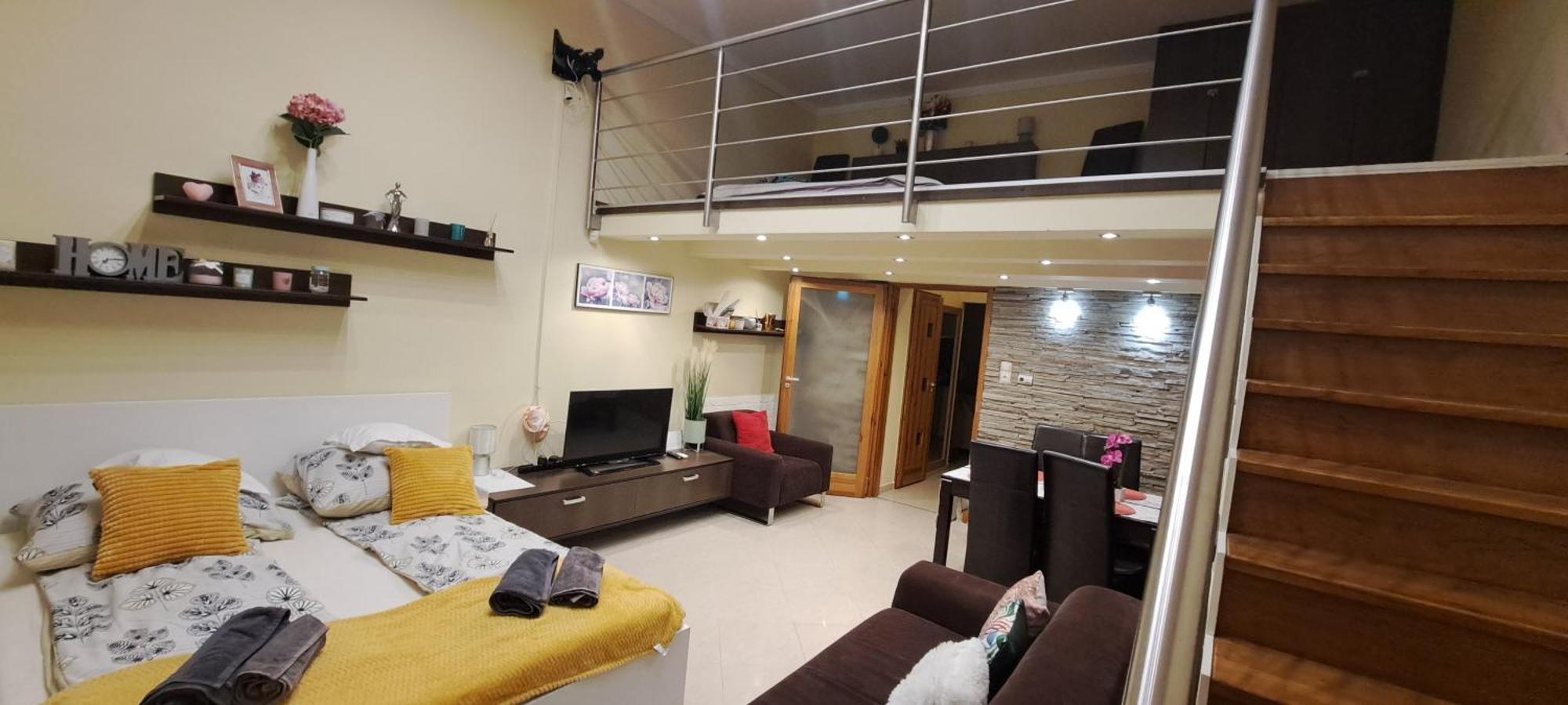 Szandi Belvarosi Apartman Segedyn Zewnętrze zdjęcie